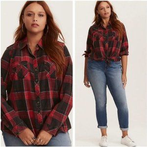 Torrid 2X Red Plaid Top Long Sleeves Pockets TAYLOR Camp Shirt Fall Autumn